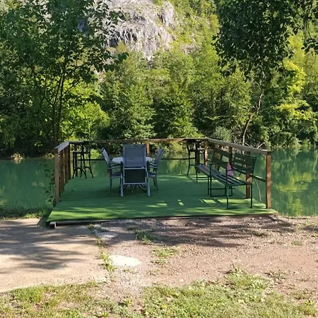 Holiday Home Una Daire Bosanska Krupa