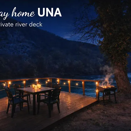 Holiday Home Una Apartman *